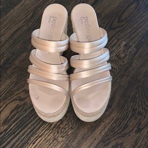 Pedro Garcia nude wedges